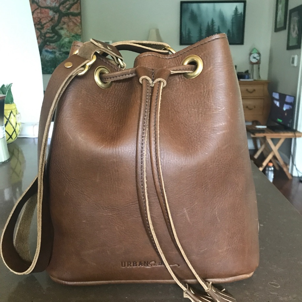 Urban Southern bucket bag